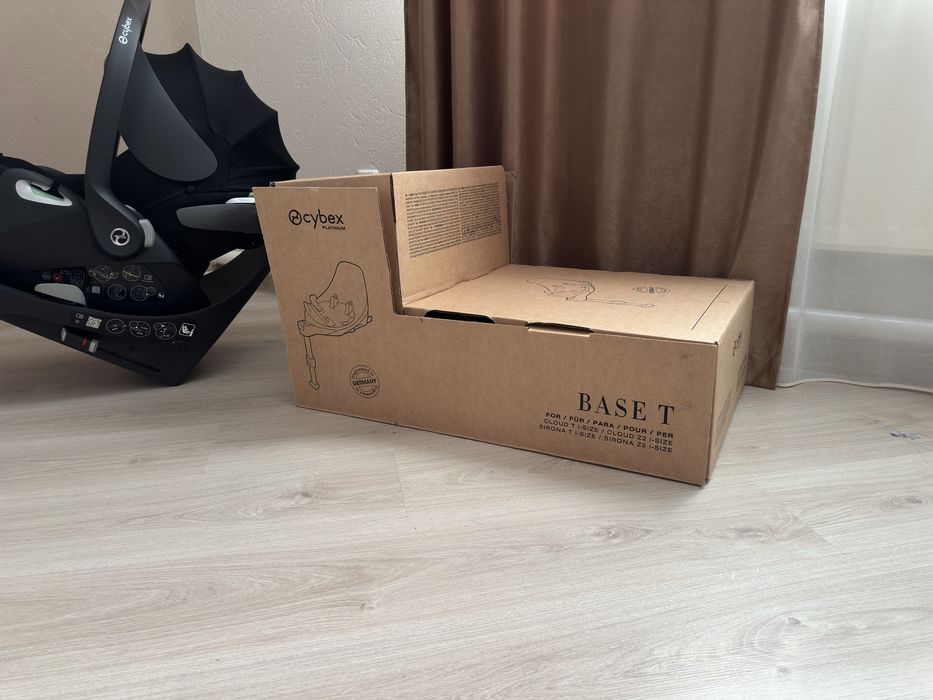 Автолюлька Cybex Cloud T Plus  та база  Cybex T