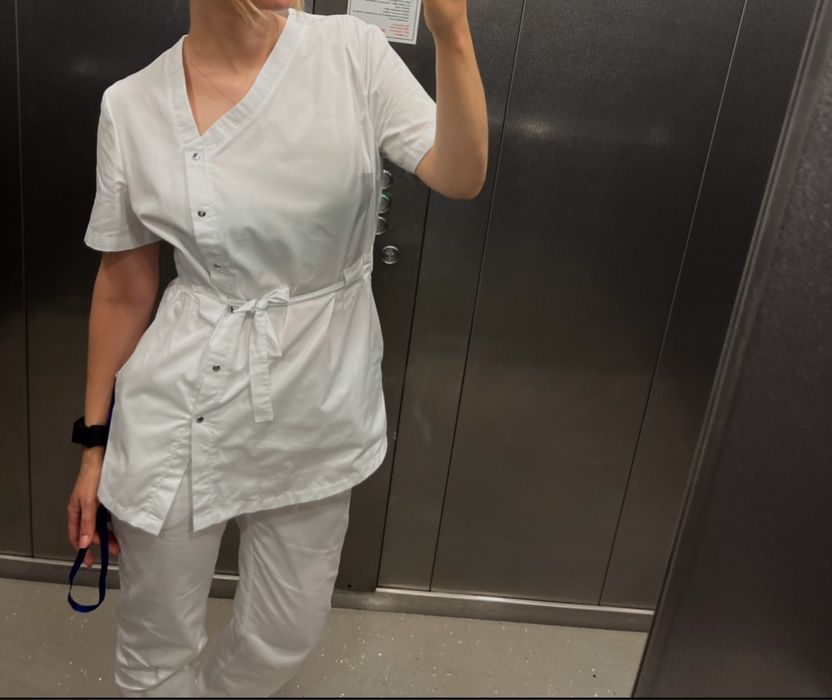 Медичний костюм Білий Халат розмір М