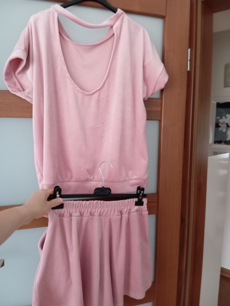 Komplet welurowy koszulka i spodenki lato S/M/L/XL pudrowy róż