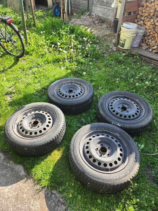 Sprzedam opony używane