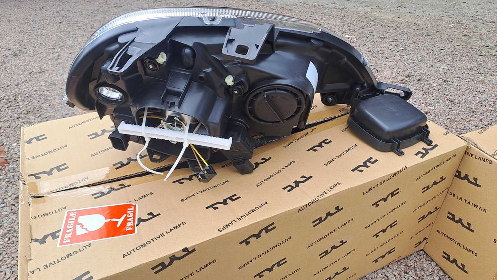 Передні фари Mercedes ML-Class W163 1997–2005 / Мерседес МЛ (W163) SUV