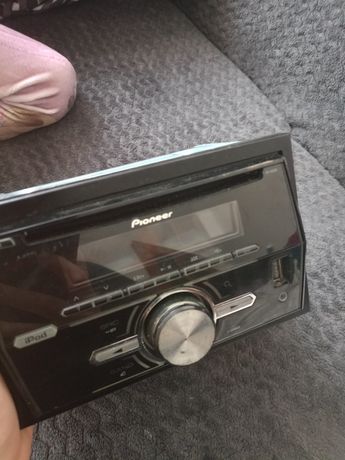 Radioodtwarzacz samochodowy Pioneer FH-460UI