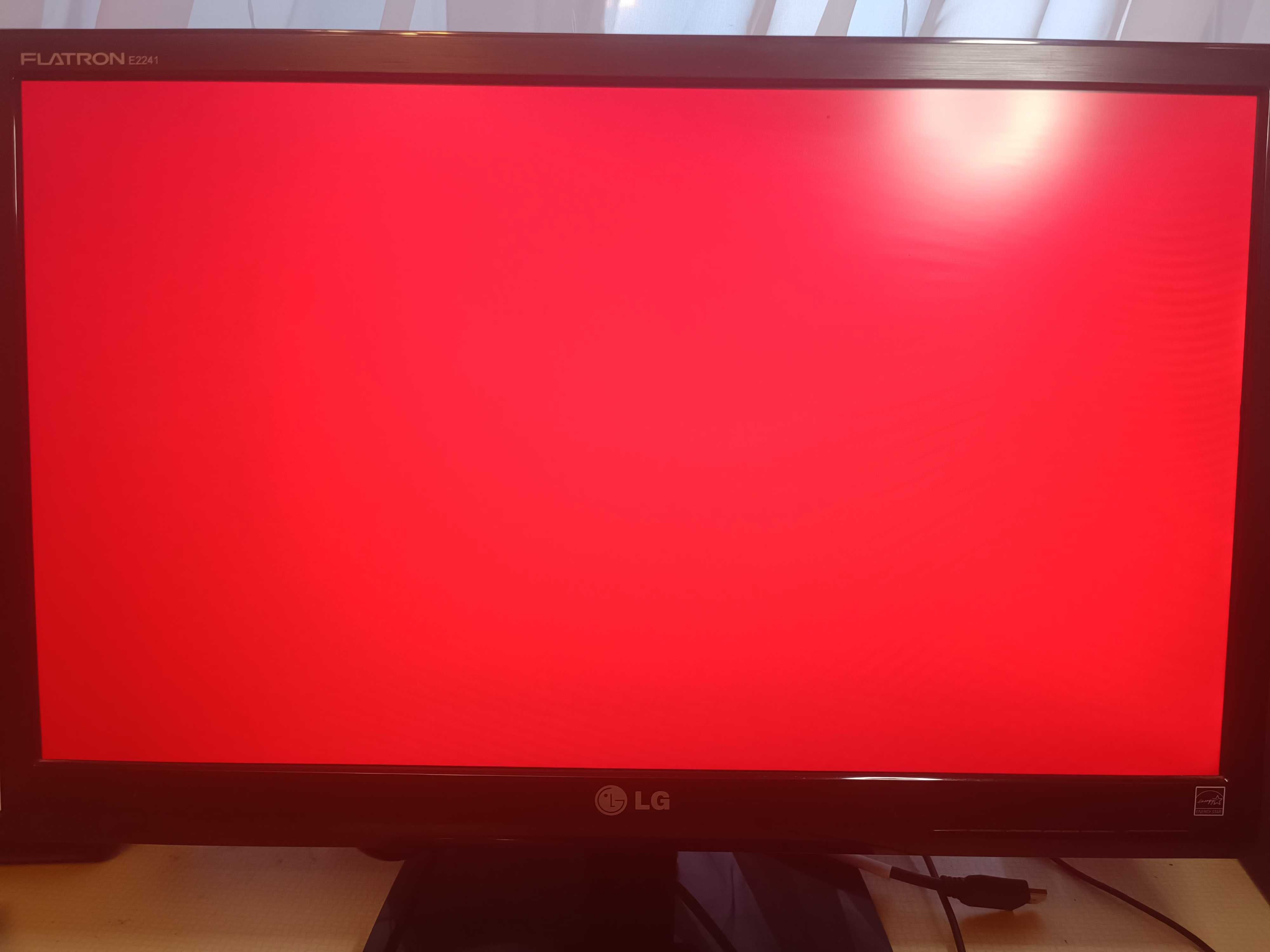 Монітор 22" LG E2241T-BN LED