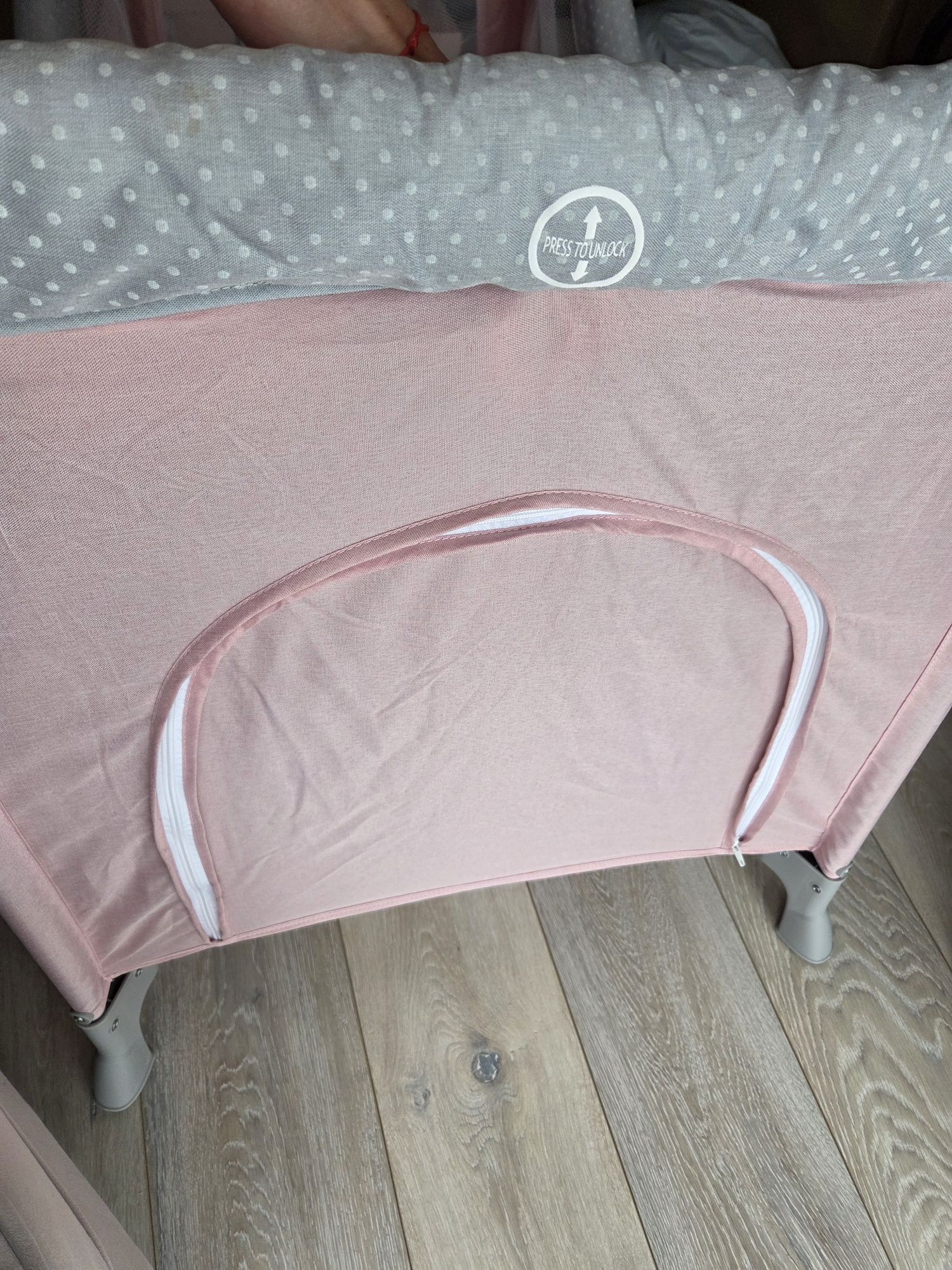 Łóżeczko turystyczne Kinderkraft Leody,stan idealny