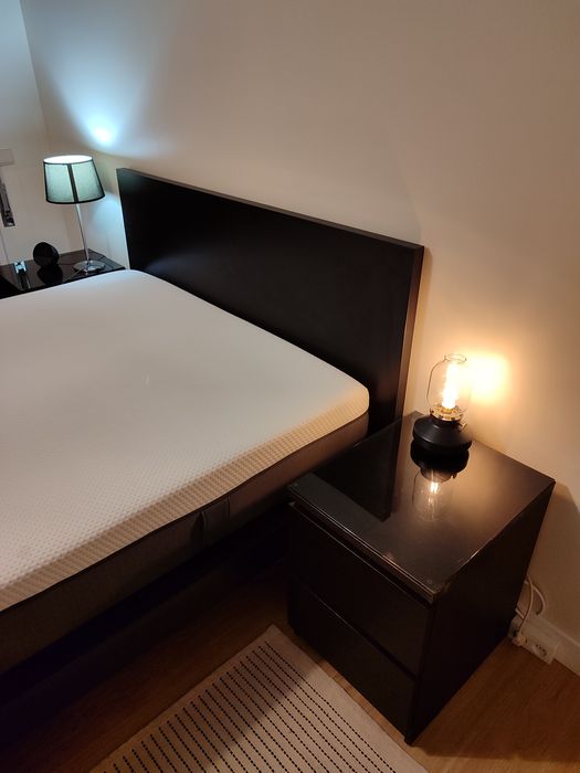 Cama de Casal Malm (IKEA)