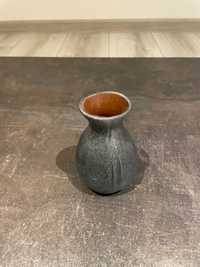 Waza ceramiczna mała wazon srebrny nowy z połyskiem metalowym kobiety