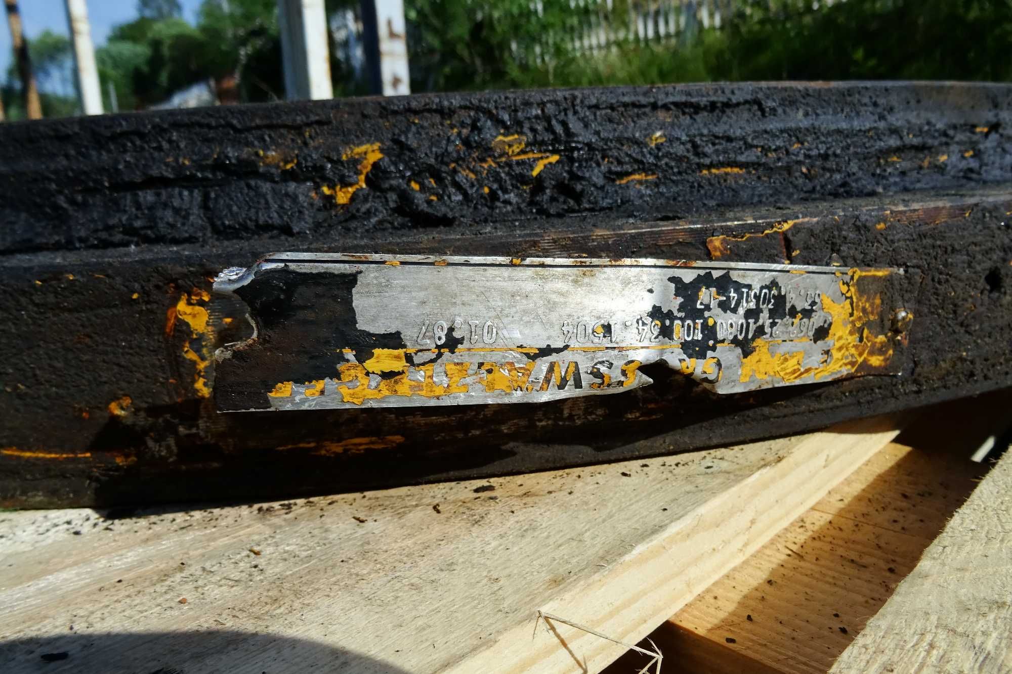 Wieniec obrotu. Łożysko obrotu do koparki Liebherr R912. Slewing ring