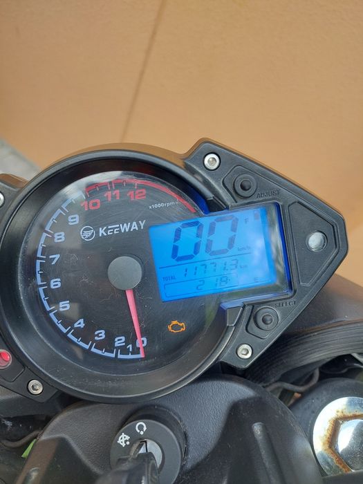 Moto KEEWAY 125 ano 2020