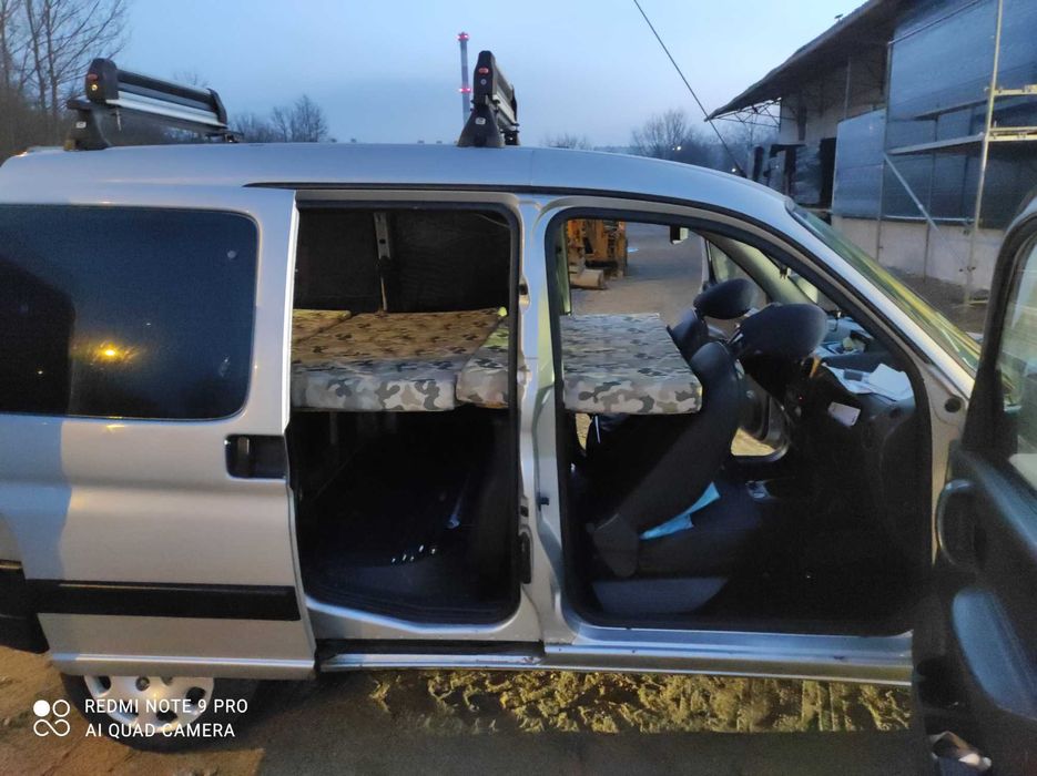 Peugeot Partner Camper