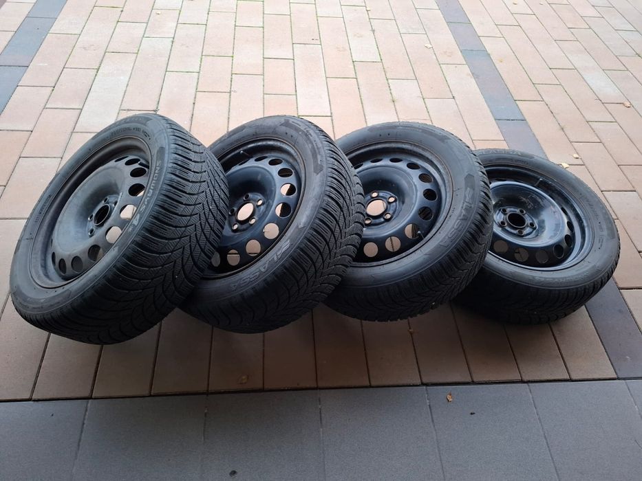 Opony z felgami stalowymi