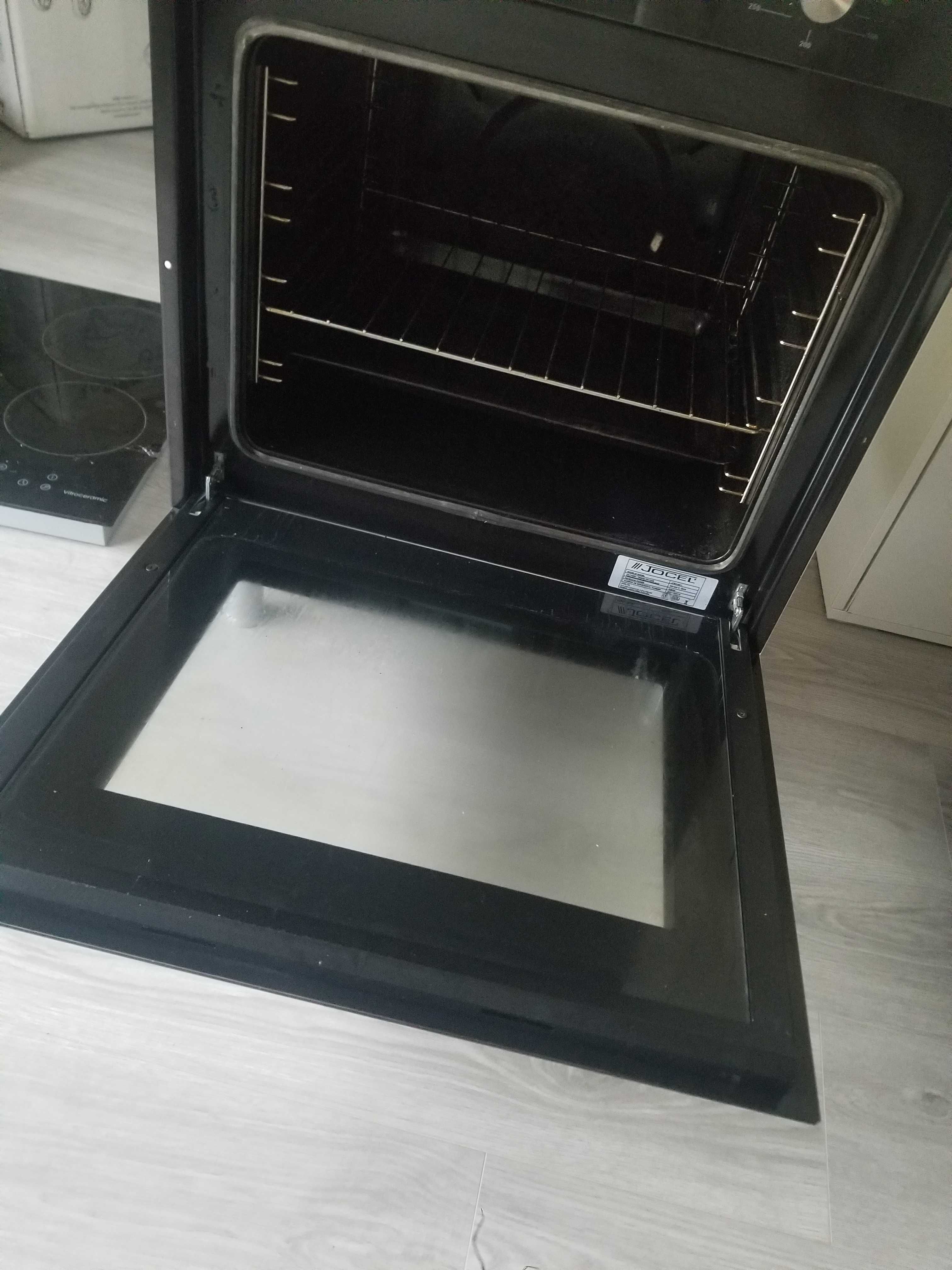 Vendo forno semi-novo ainda na garantia