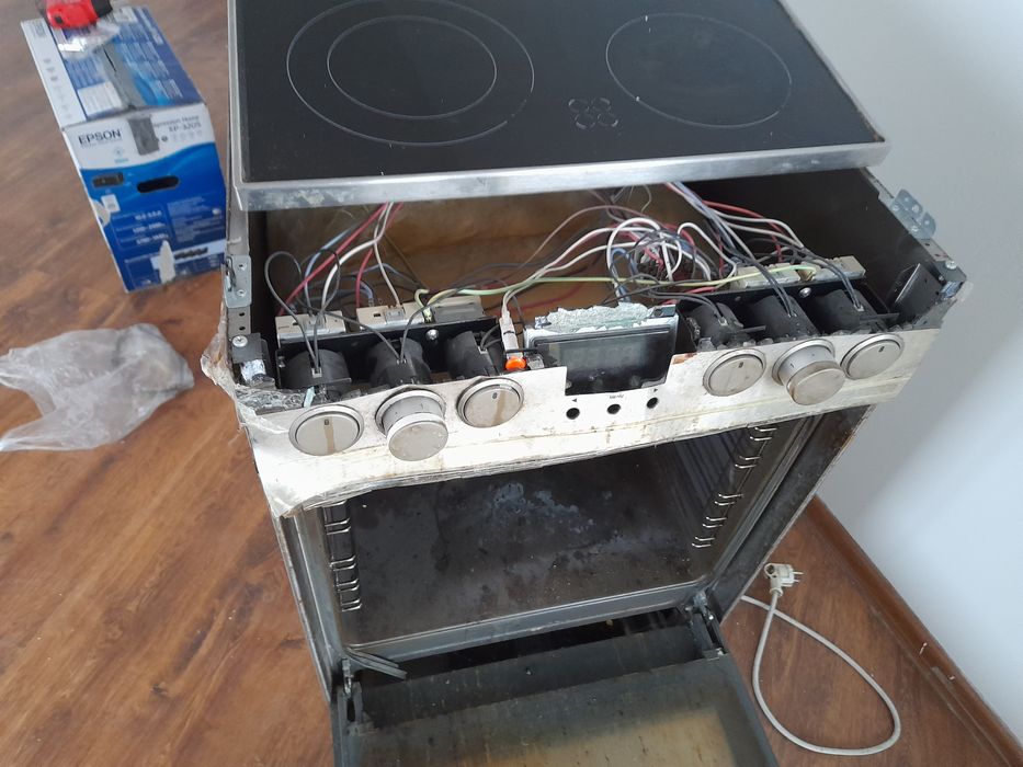 Części Amica kuchenka 56CE3 indukcyjna