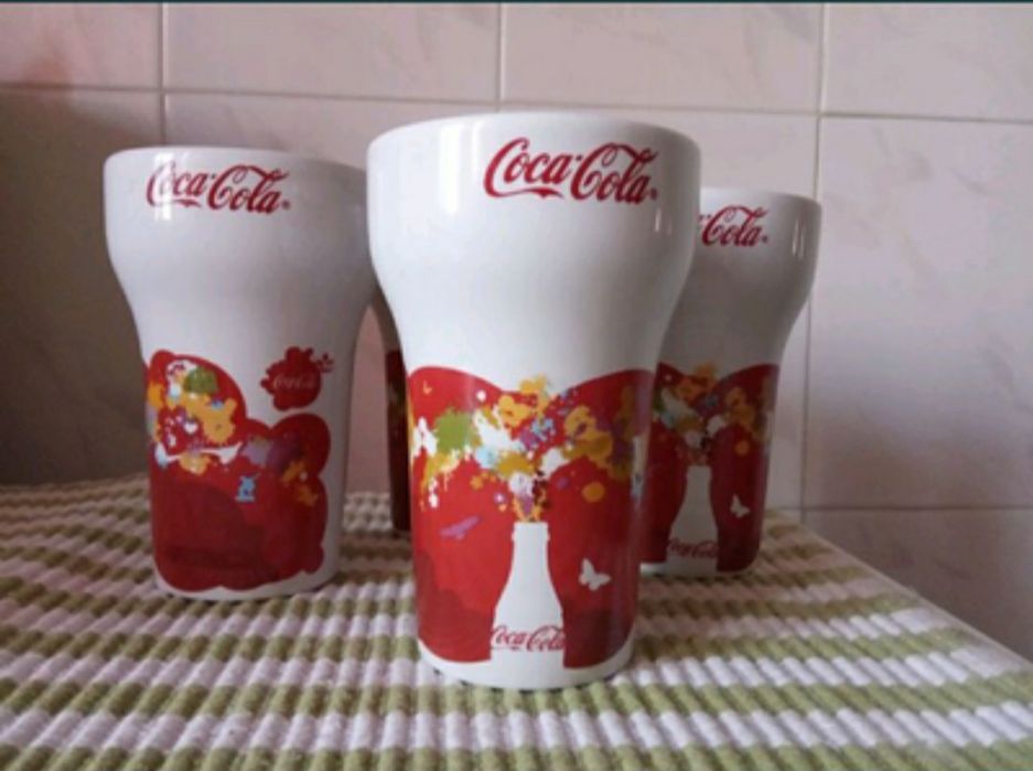 Новые керамические стаканы.