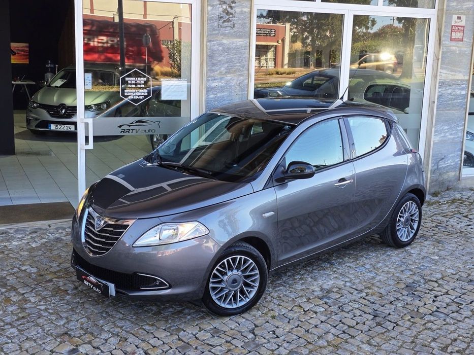 Lancia Ypsilon 1.3 M-jet S&S Platinum