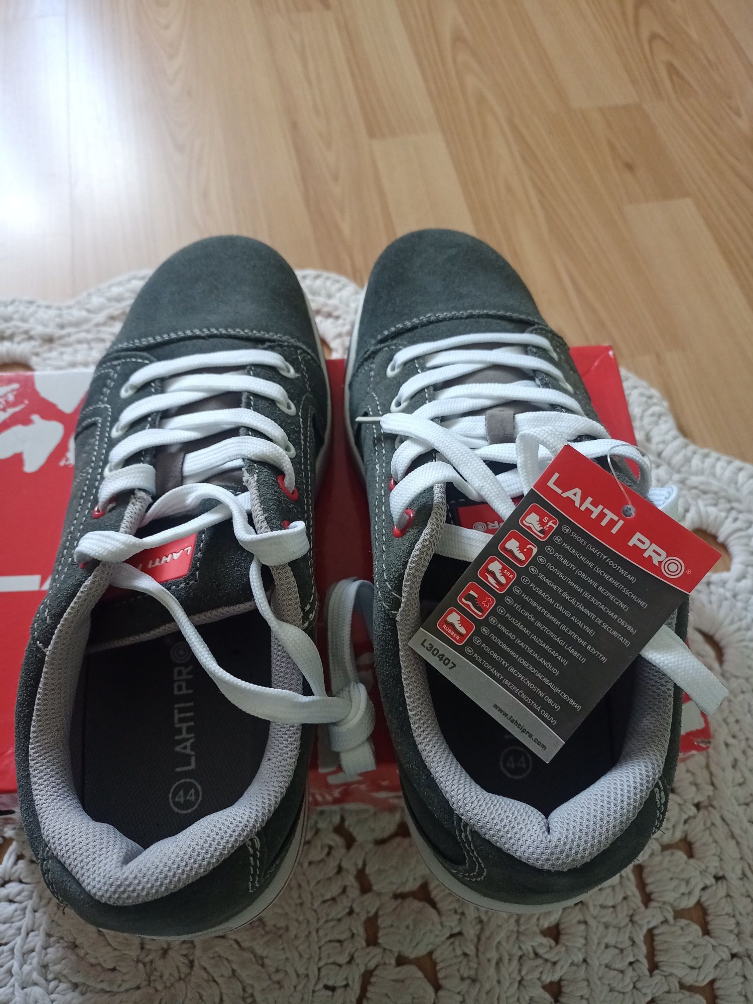 Nowe buty męskie r.44 wkł.wew.28,5 cm