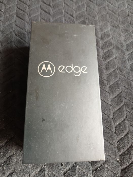 Sprzedam Motorolę edge
