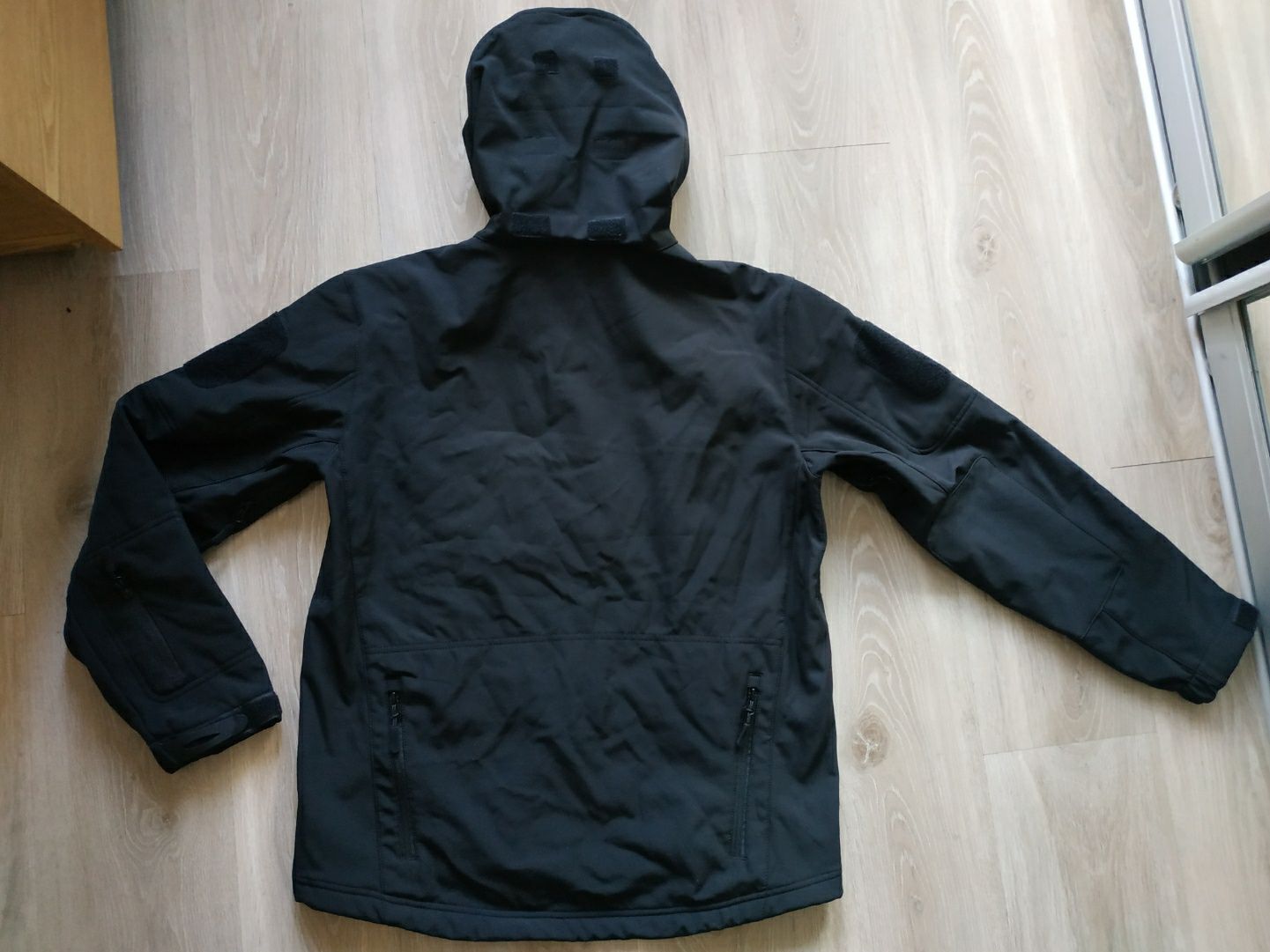 куртка тактическая Softshell black размер наш 48 (M), состояние идеаль