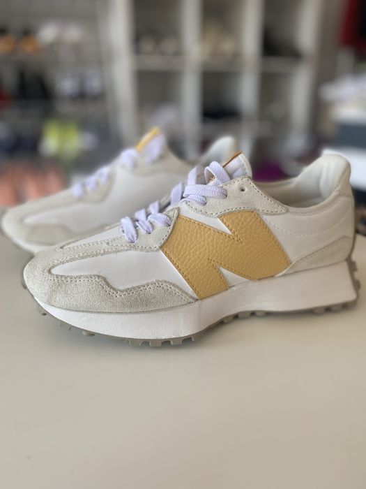 Кросівки New Balance 327 WS327if  38 оригінал