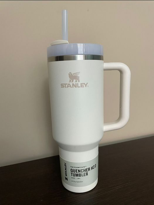 Kubek termiczny Stanley kolor cream 1.18 L nowy nieużywany