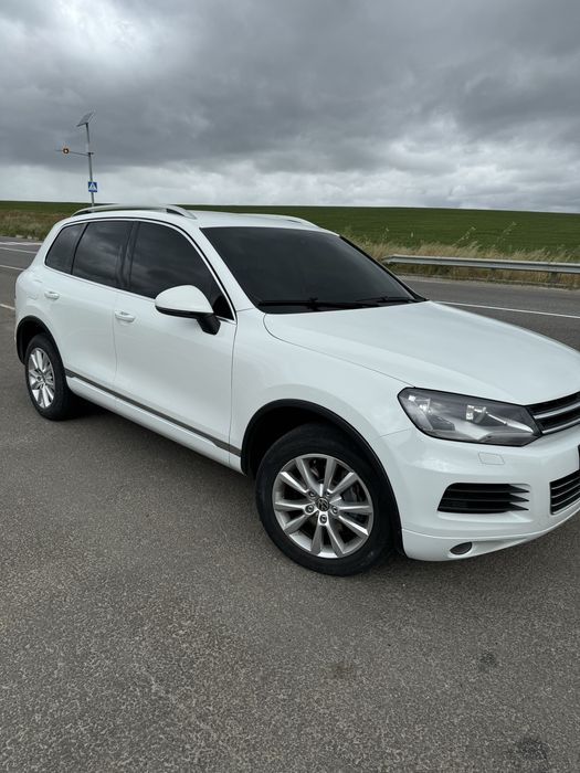 Volkswagen Touareg 3.0TDI Highline Official