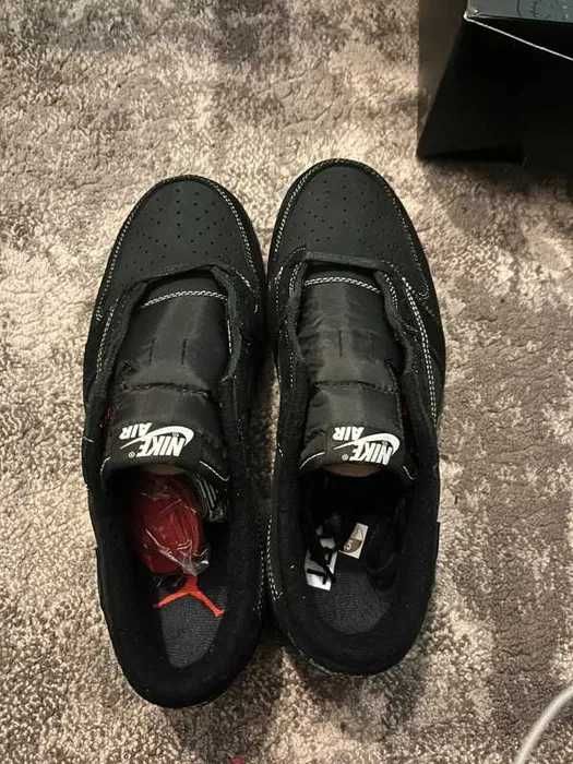 "Buty koszykówki" Jordan_1_Retro_Low_OG_SP_Travis_Scott_Black_R.42