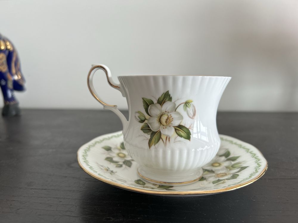 Chavena de chá em porcelana.