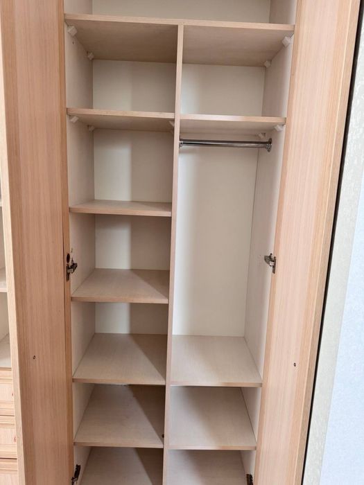 Продам якісні меблі в дитячу з МДФ