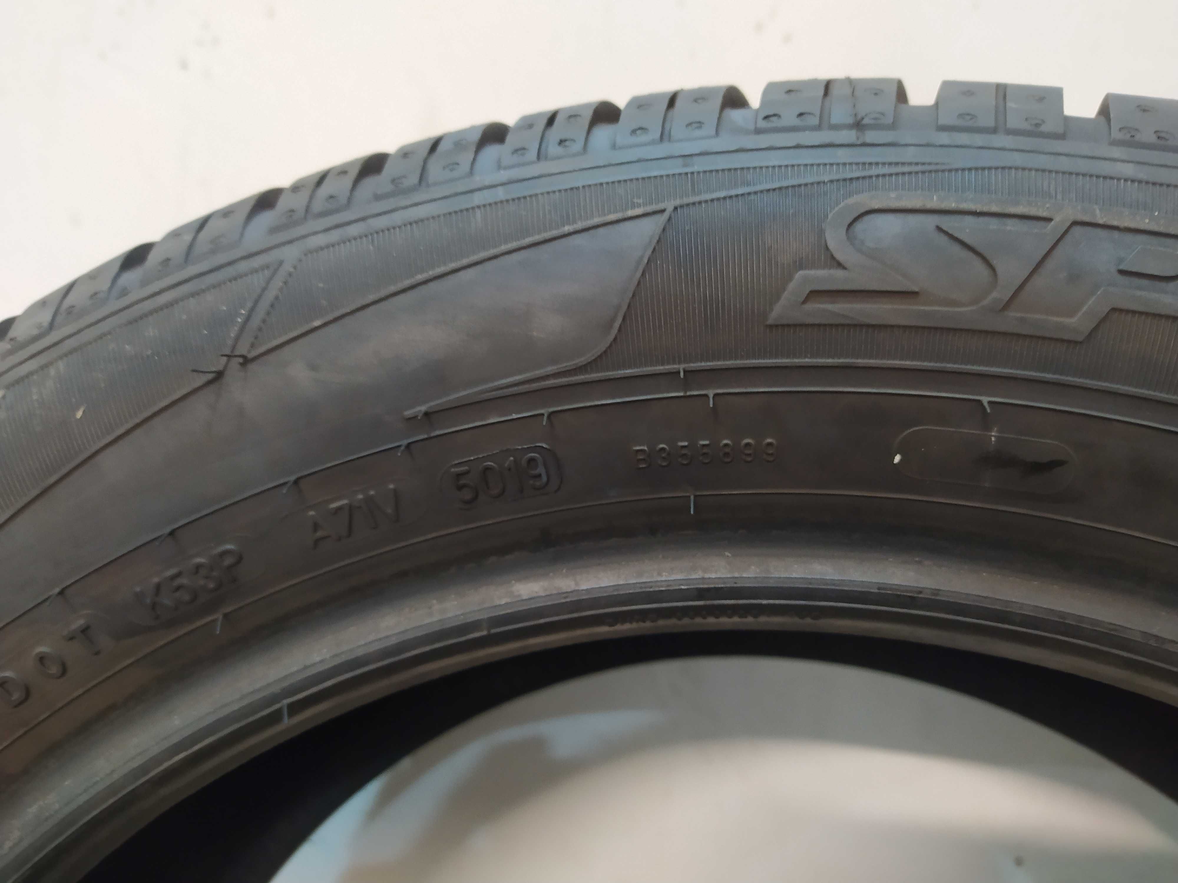 1x 215/60 R17C Dunlop SP Winter Sport 3D 2019r 7,9mm