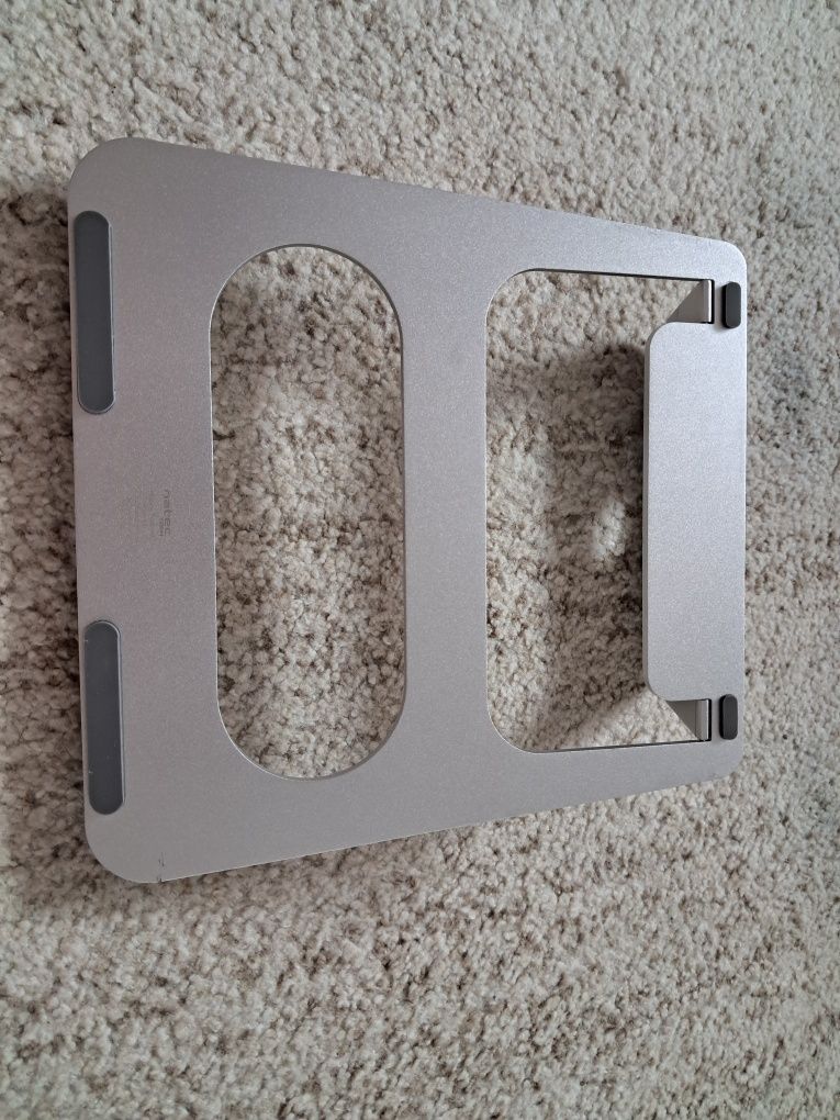 Podstawka pod laptopa. Nowa. Aluminium.Natec Turn 12-14 cali