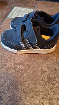 Buty Adidas roz 24