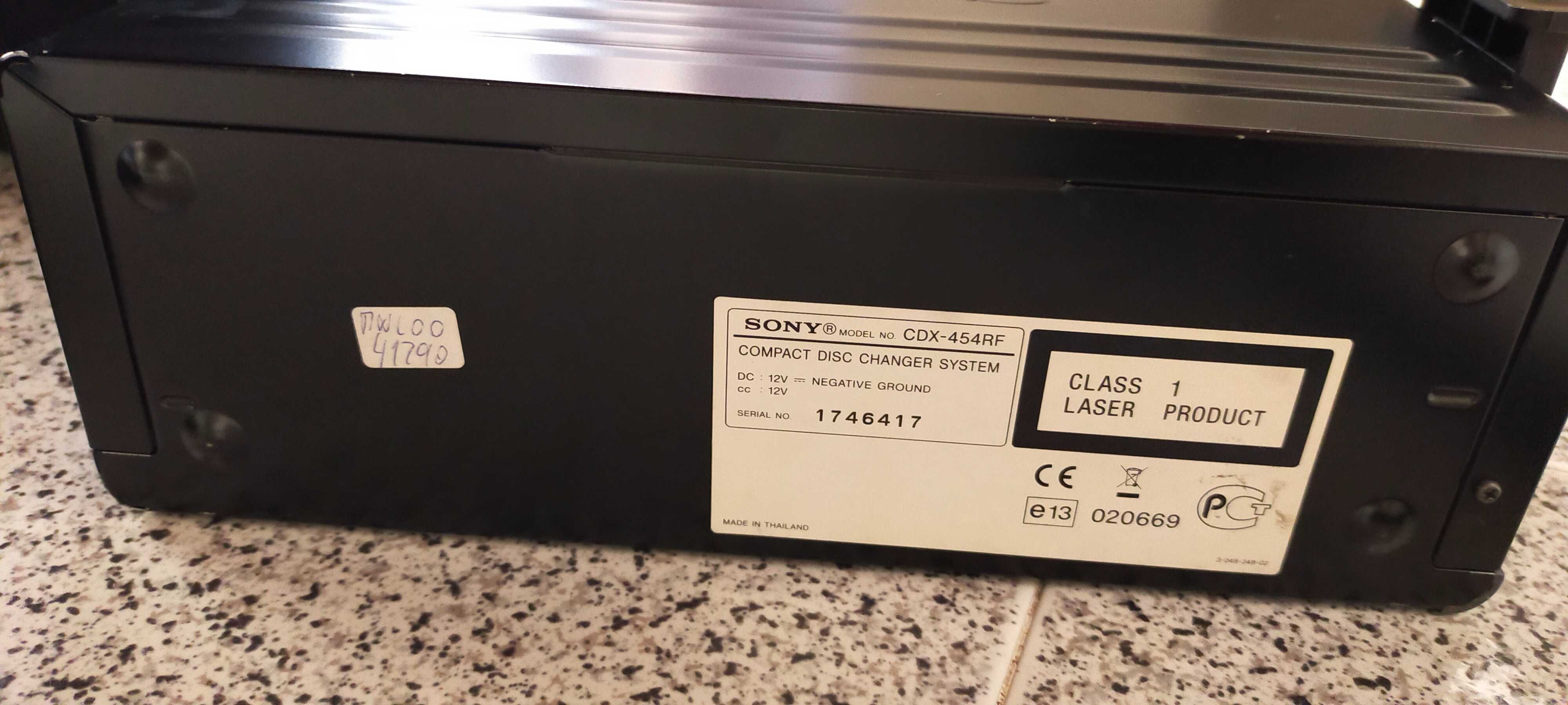 Sony CDX-454RF Compact 10 Disc Changer System