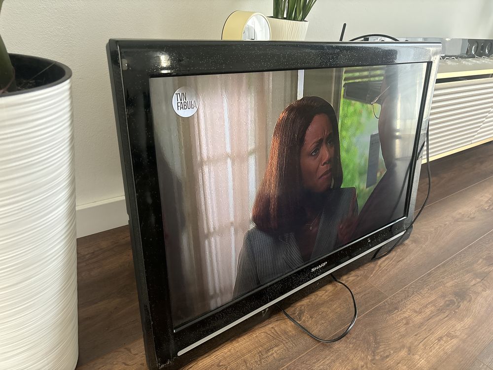 Telewizor Sharp 32”
