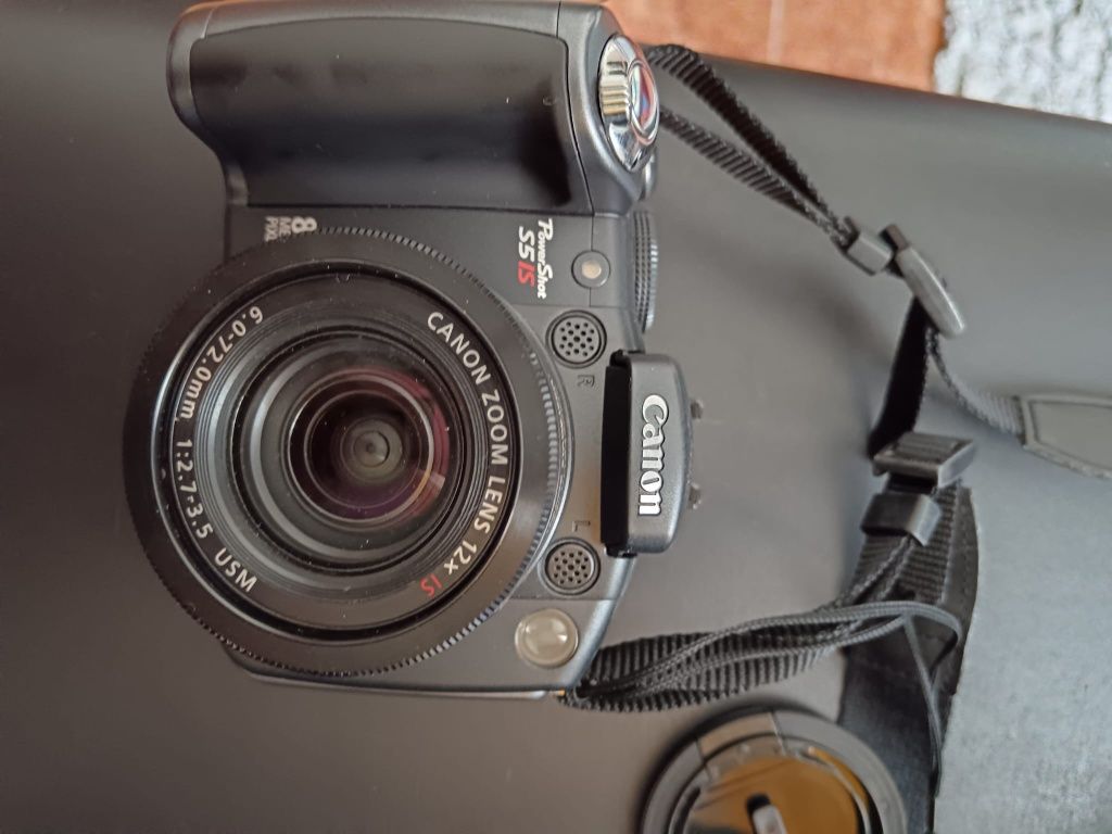 Canon PowerShot S5 IS