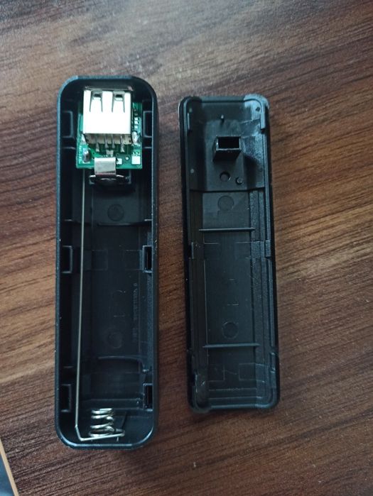 Корпуси для повербанку 21700