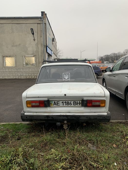 Автомобіль ВАЗ 2106