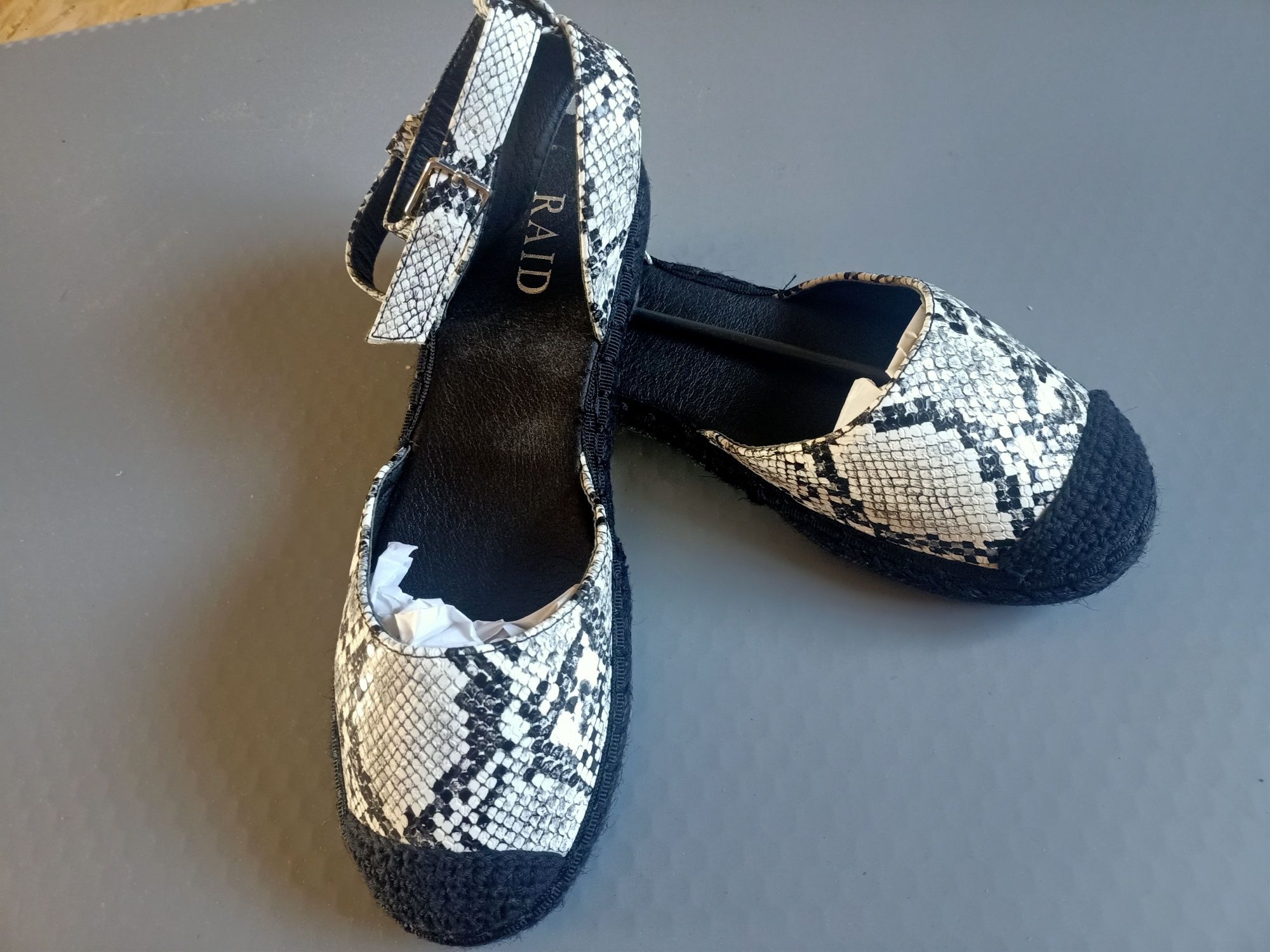 Buty RAID,r.38 ,nowe , Zalando,baleriny, pantera,espadryle