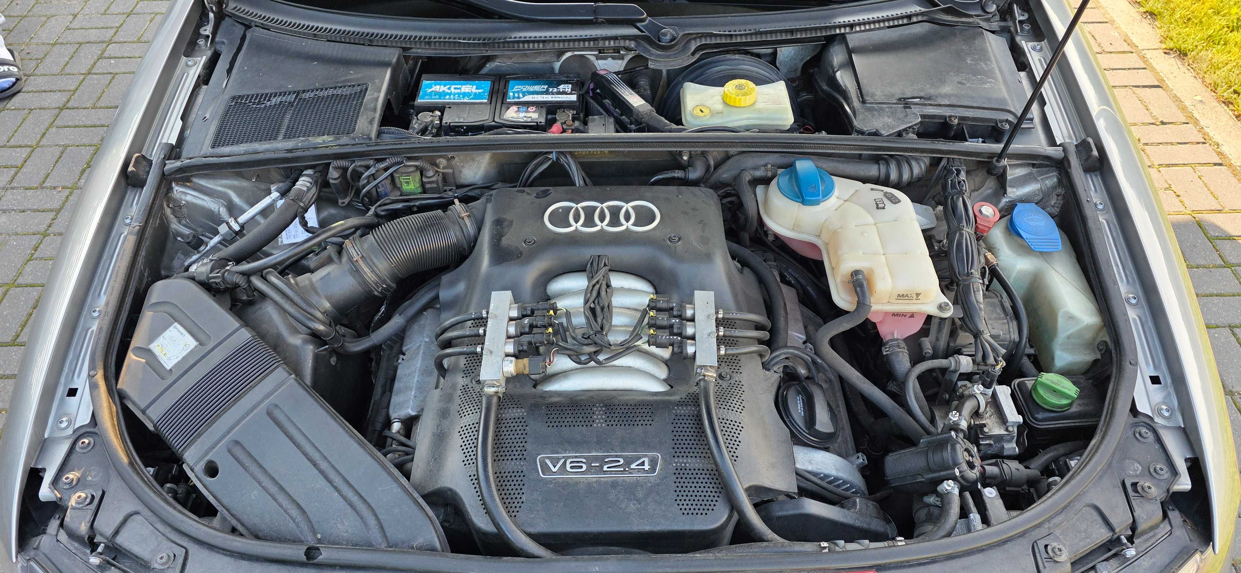 Audi A4 b6 2.4 V6 + GAZ (świeża butla)