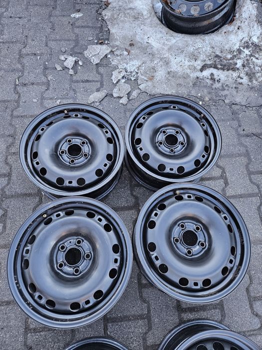 15 5x100 felgi stalowe Skoda VW seat