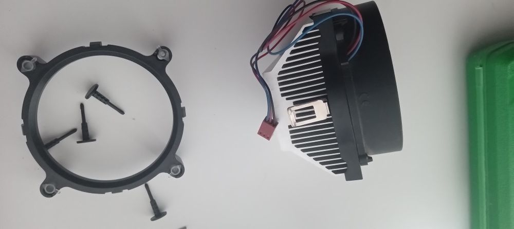 Кулер для процессора AMD
AM 4 сокет