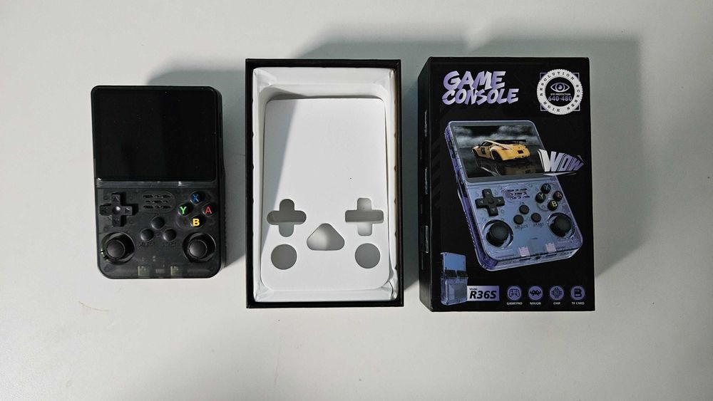 R36S CONSOLA PORTÁTIL | +15.000 jogos retro | diversão sem limites!