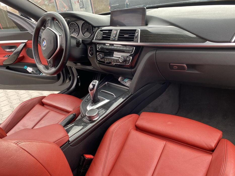 BMW 3GT 330i Grand Turismo 2.0T