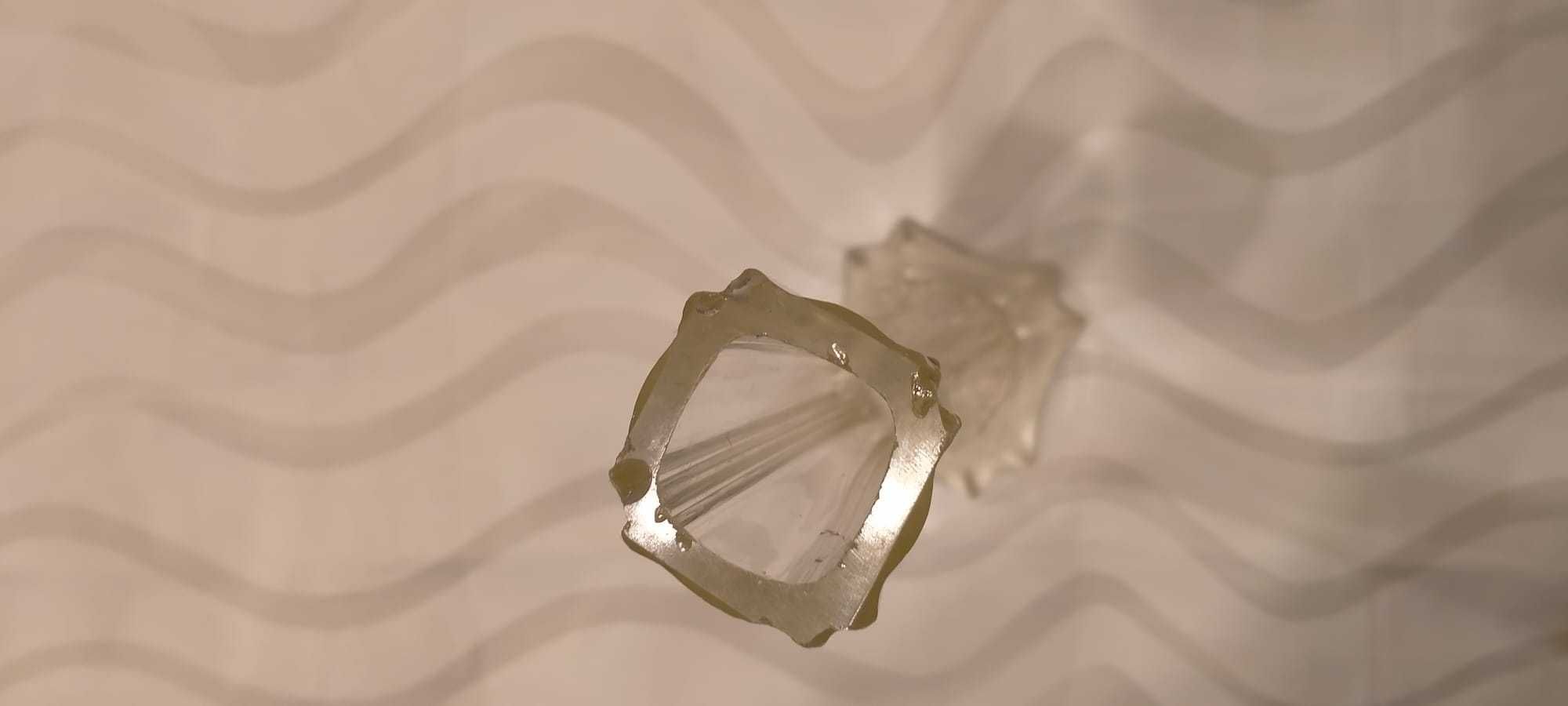 Stary wazonik kryształowy z wczesnych lat PRL, wys. 16cm, wierzch-3 cm