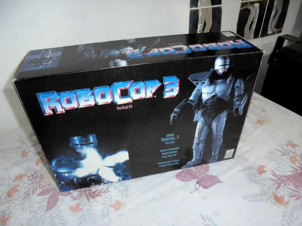 Robocop 3 Vinyl Kit Peter Weller