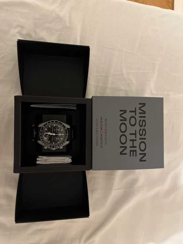 Omega x Swatch Moon SO33M100 - Srebrny zegarek kosmiczny