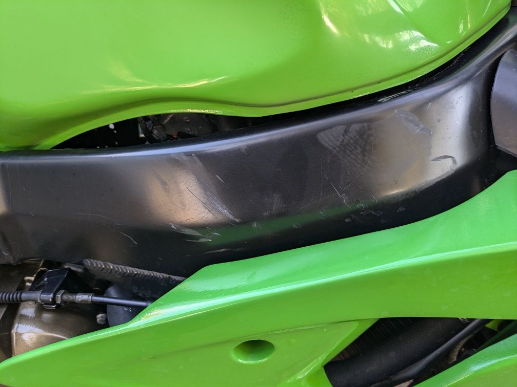 Kawasaki zx6r 1998
