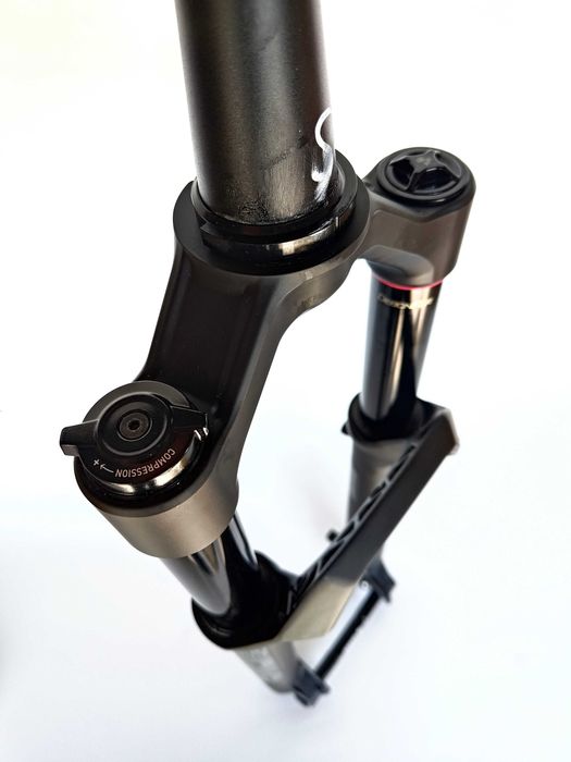 Amortyzator Rock Shox Pike Rush RC 29'' 130 mm (835)