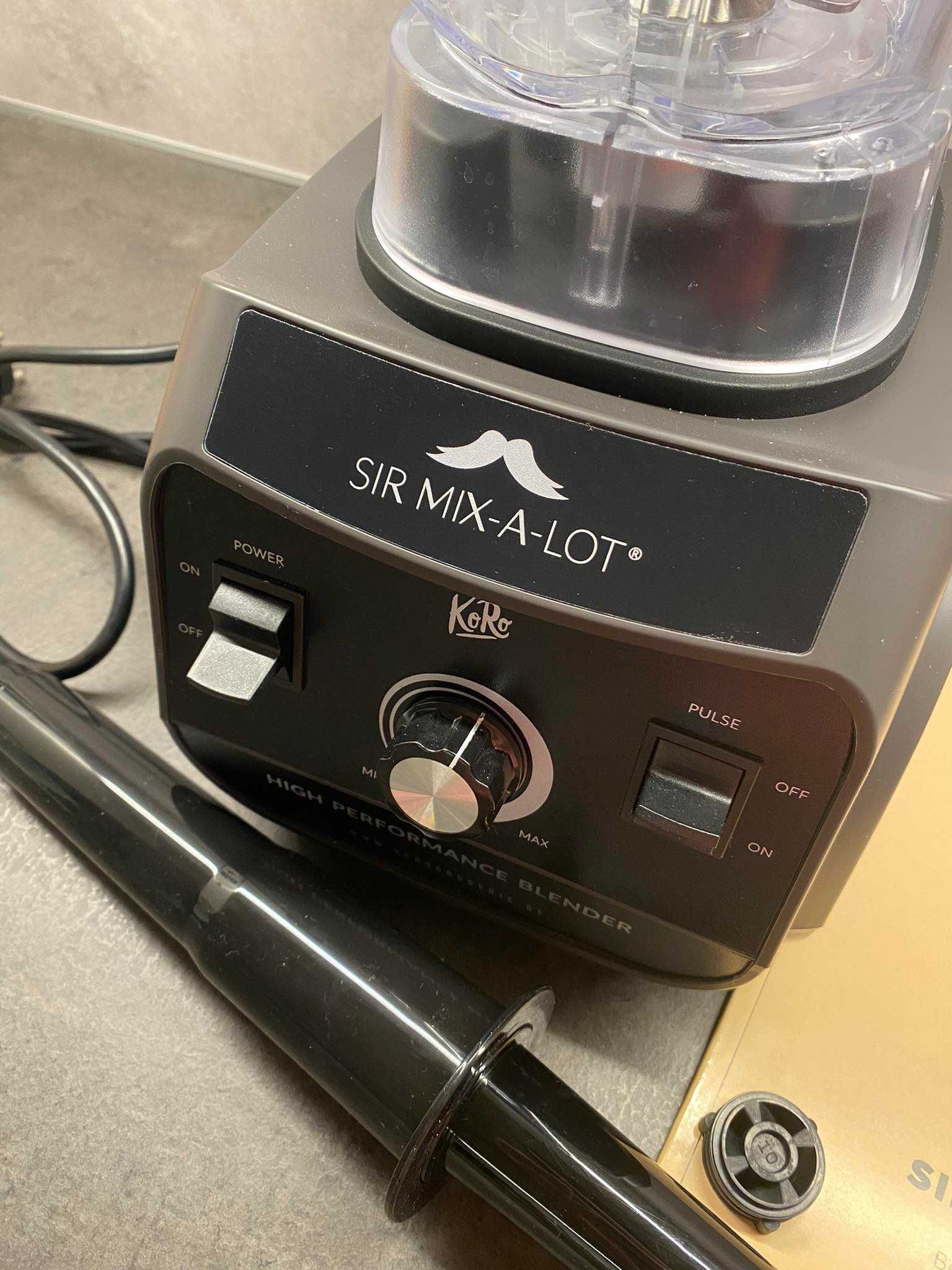 Blender kielichowy Sir Mix-A-Lot 2 litry, 1500 W