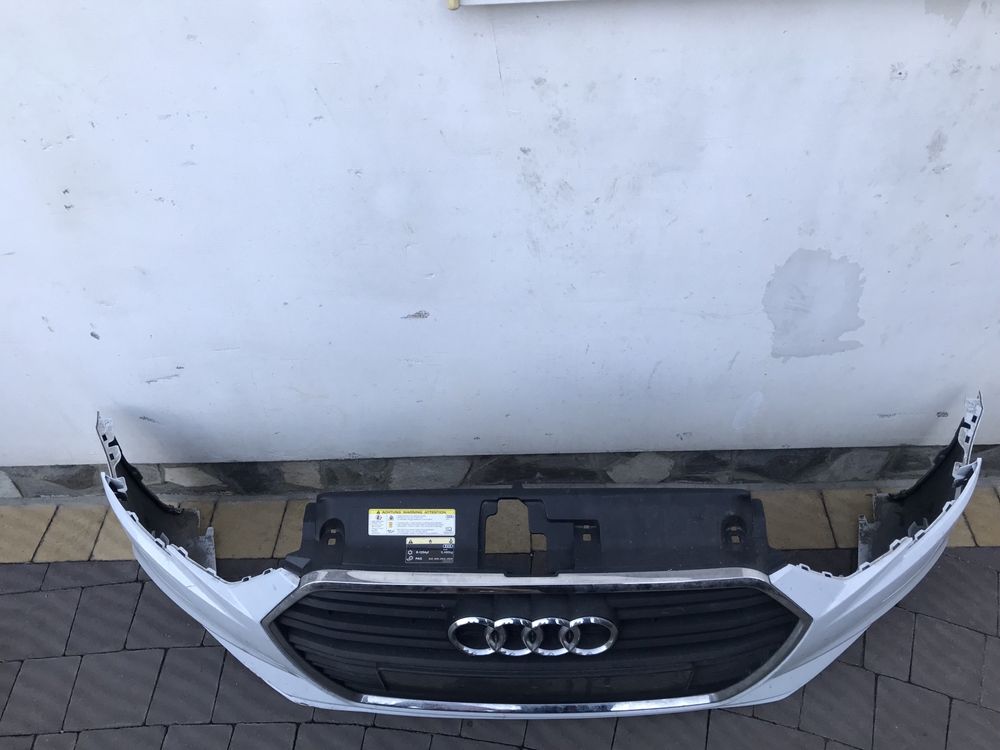 Передній бампер Audi A3 Sedan Facelift(Ауди,Ауді,А3,Седан,Рестайл)