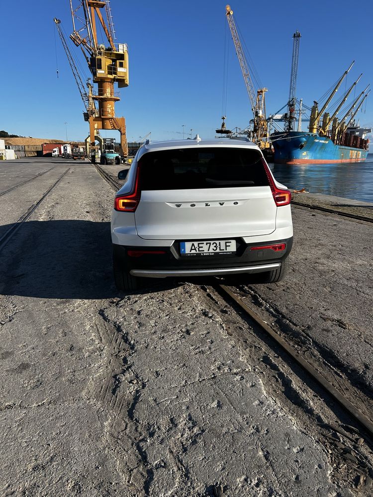 Volvo Xc40 t5 full extras