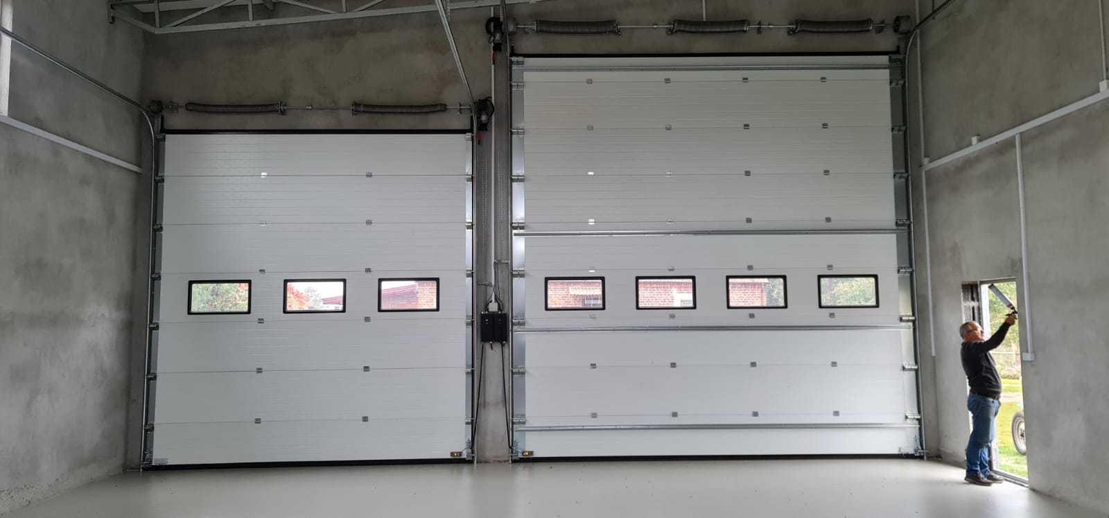 Brama segmentowa garażowa przemysłowa na wymiar